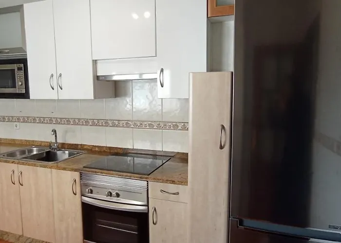 Enburela Lujo Y Playa * Burela